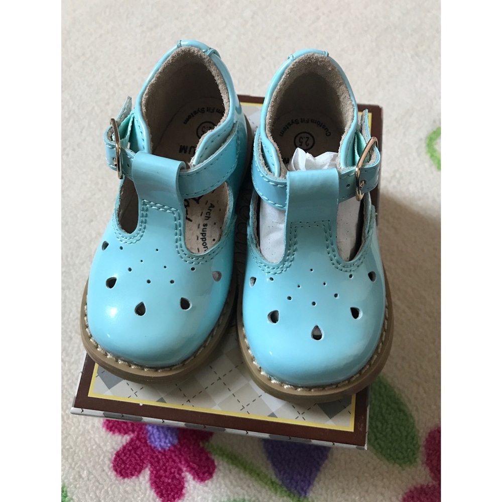 Powder Blue Mary Jane Footmates